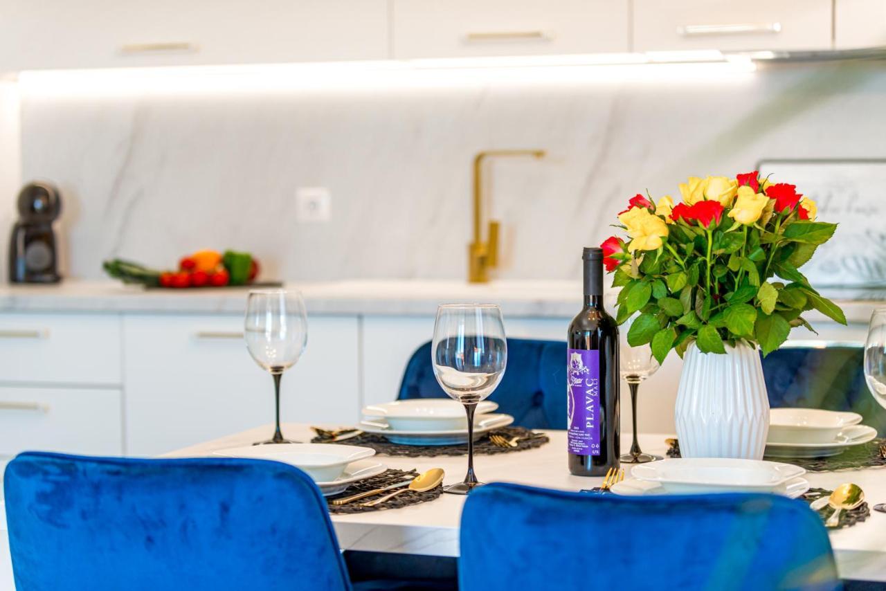 Bluesky Deluxe Apartment Free Parking 두브로브니크 외부 사진