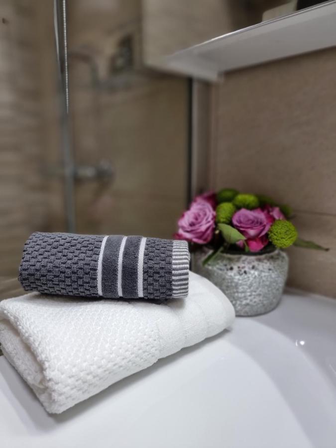 Bluesky Deluxe Apartment Free Parking 두브로브니크 외부 사진